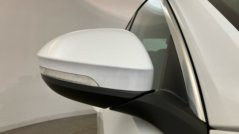 Volkswagen T-Roc 1.0 TSI Life 5dr Petrol Hatchback